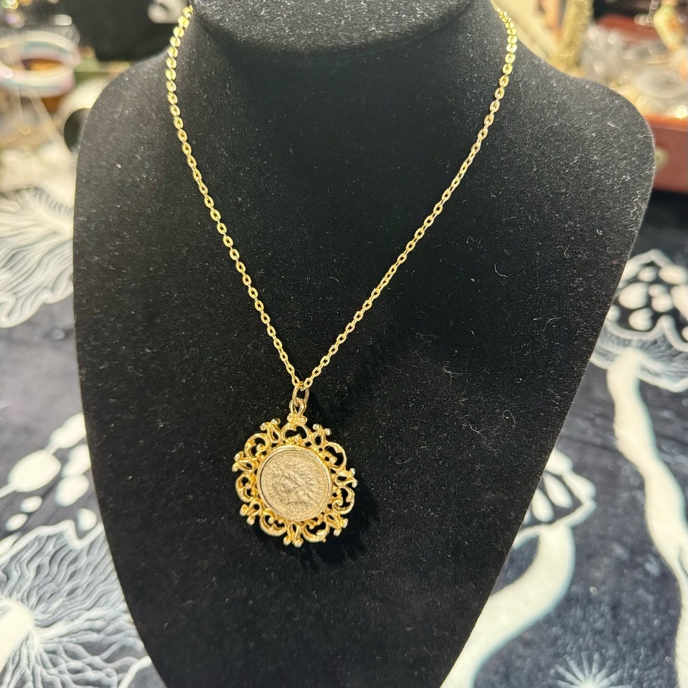 Vintage 1902 Indian Head Penny Pendant Gold Tone 1.5" Necklace